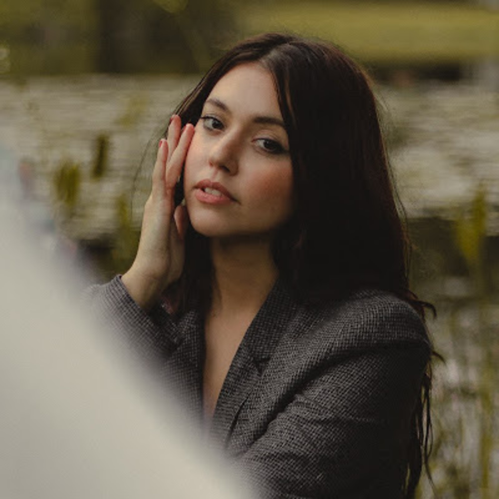 Meet your Posher, Bianca